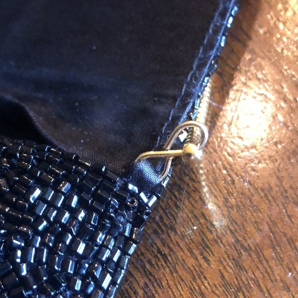 Valerie Stevens Black & Gold Tone Vintage Seed Bead Beaded Evening Bag Clutch - Picture 11 of 14